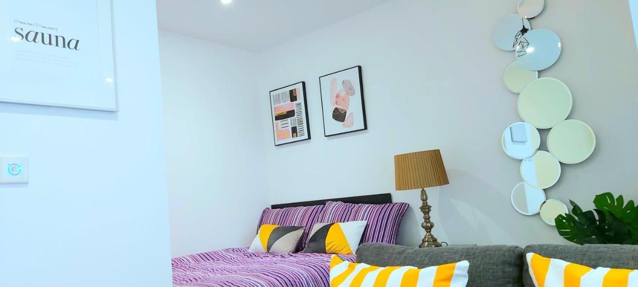 Great Studio Apartments - Netflix, Wifi, Digital Tv Sheffield Exteriör bild