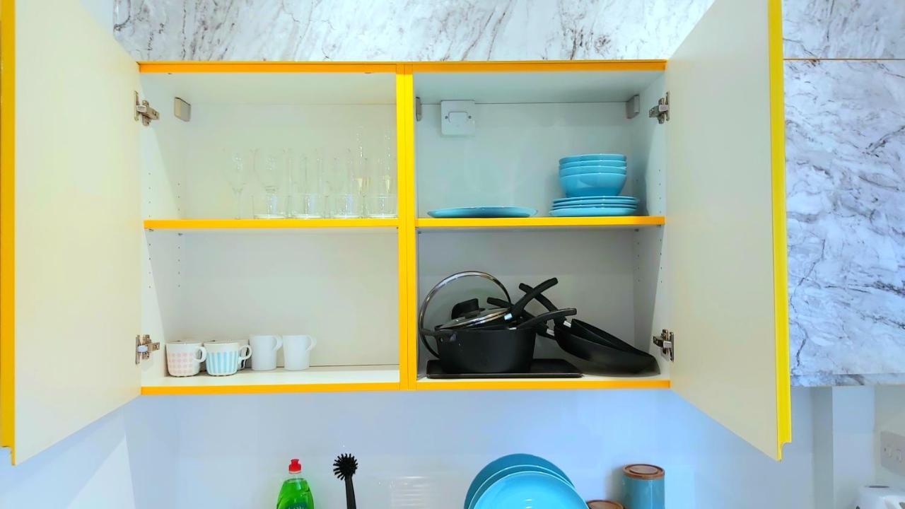 Great Studio Apartments - Netflix, Wifi, Digital Tv Sheffield Exteriör bild