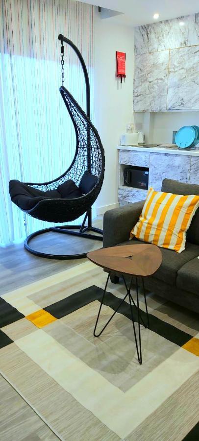 Great Studio Apartments - Netflix, Wifi, Digital Tv Sheffield Exteriör bild